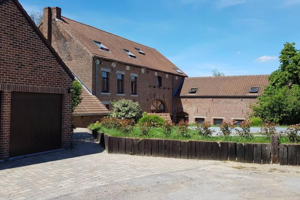 Appartement Isole, 1 Chambre Avec Terrasse Privee Ramillies Zewnętrze zdjęcie