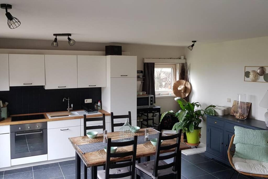 Appartement Isole, 1 Chambre Avec Terrasse Privee Ramillies Zewnętrze zdjęcie